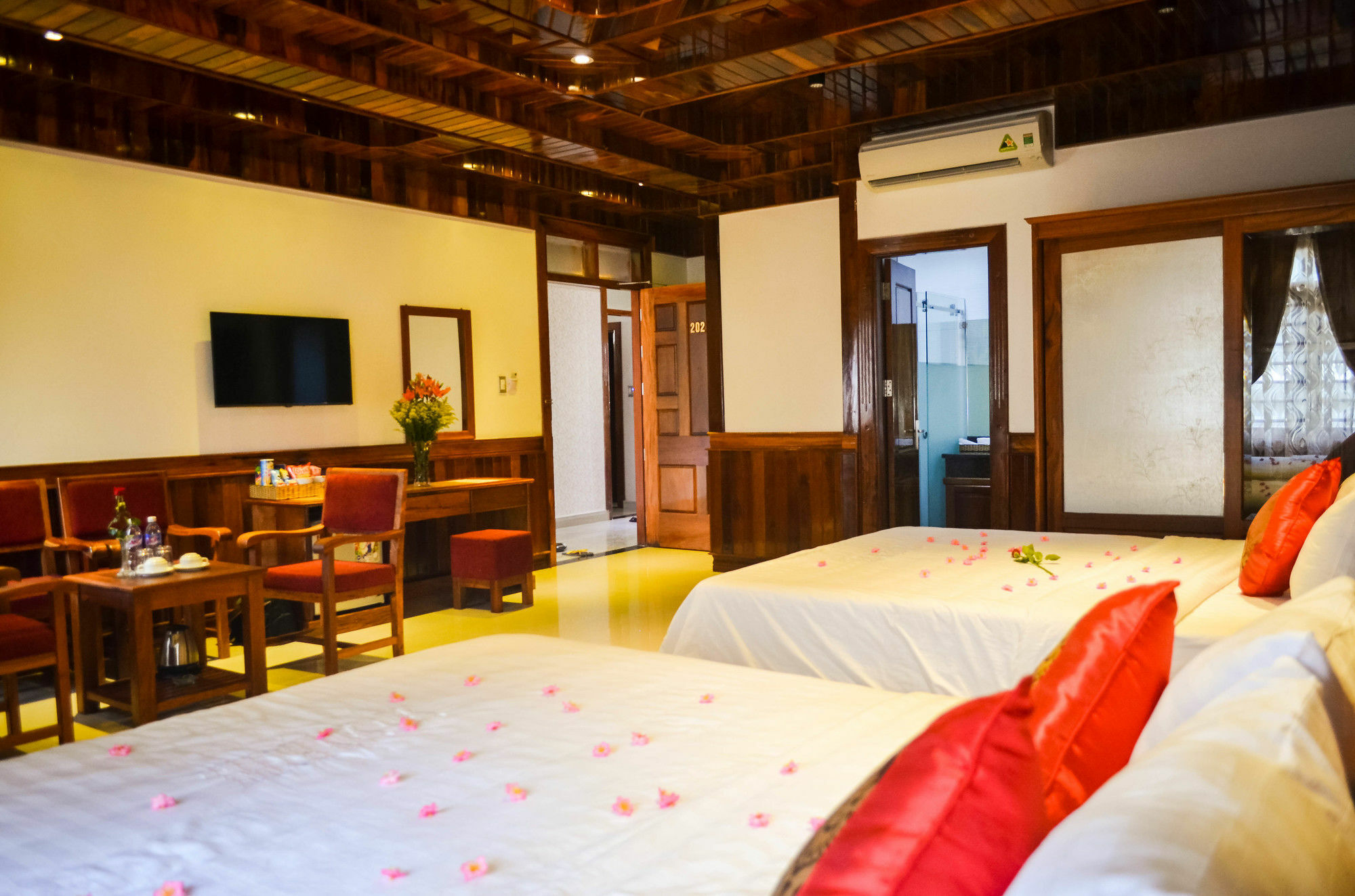 San San Hotel Da Nang Buitenkant foto